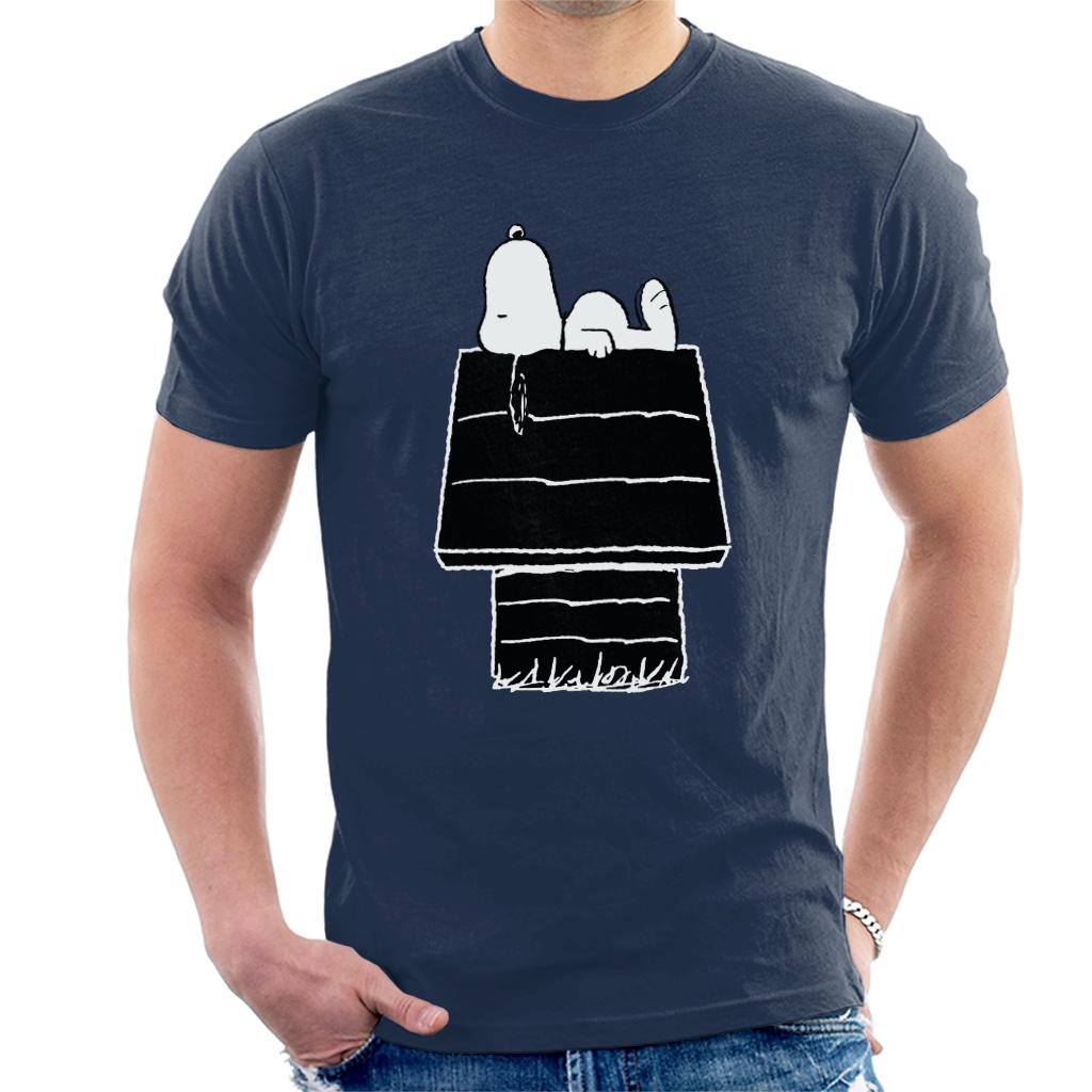 Peanuts Snoopy Black And White Kennel Men's T-Shirt product image 4