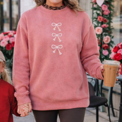 'Three Bows Nice' Tasseled Cozy Crew product image 1